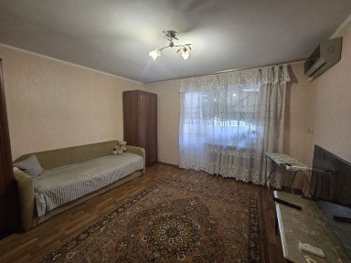 Продам 1к Чешку р-н 22 лицея/ул. Галины Петровой