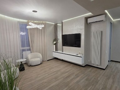 Продаж 3к квартири 111 кв. м на просп. Космонавтів 49 • ID 34463187
