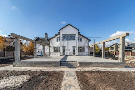 Продається Будинок в с. Плюти Обухівська траса
