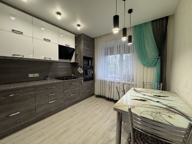Продаж 2-кімнатної квартири, 73 м², Масани | Євроремонт | 1 поверх