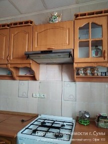 Продам 2 к. квартиру на Г. Крут, 70