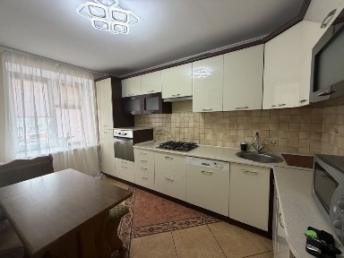 Оренда 2к. квартири у Березовиці.