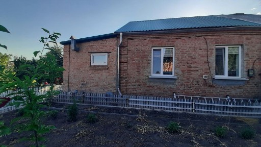 Продам пів будинку район Катранівки- Кущівки