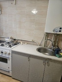 Продаю 2к квартиру возле Дендропарка, комнаты раздельные