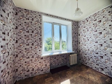 Продам 3 кімнатну квартиру Соцмісто сталінка