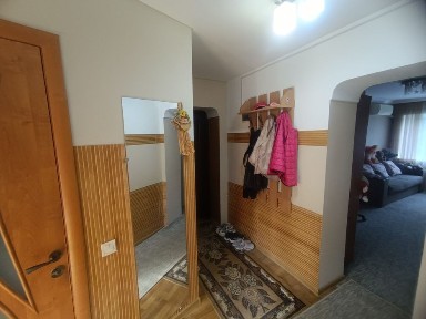 Оренда 3-х кімнатної квартири на 2 поверсі (вул. Мужайська, біля АТБ) !. Чудовий житловий стан. Індивідуальне газове опалення. Кондиціонер.
