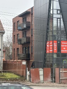 Продам 2 кім. квартиру, по вул. С. Бандери 16