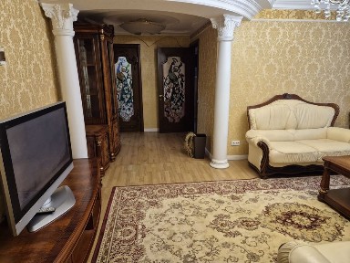 Ексклюзивна квартира з окремим входом Власівка