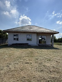 Продається сучасний одноповерховий будинок у с. Червона Слобода!