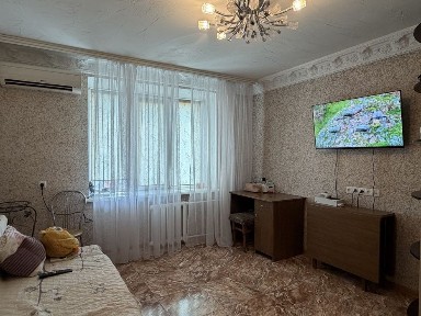Оренда 2 кімнт. Чешка вул. ГОЛОВНА ( р-н Проспекту незал. )