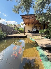 Продам дом с ремонтом и автономным газовым отоплением в Подгородном
