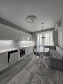 Оренда квартири 70 кв. м ЖК Паркові озера. Воскресенська 18