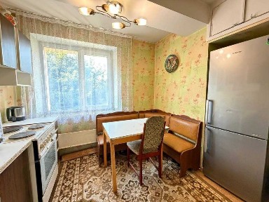 Продаж двокімнатної квартири 55 м., просп. Леся Курбаса, 3-А. Без %