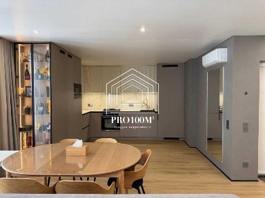 Продажа 4-комнатной квартиры 145 м², Михаила Величко ул., 40/1