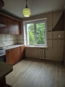 Продаж 1-кімн. кв-ри по вул. Кульпарківська, 2пов., в цегляному будинку, не кутова, вільна.