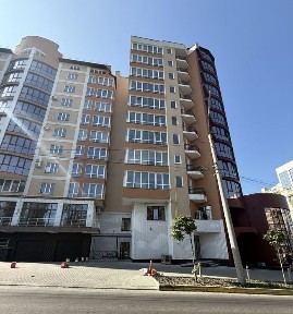 Продається 3х кімнатна видова новобудова