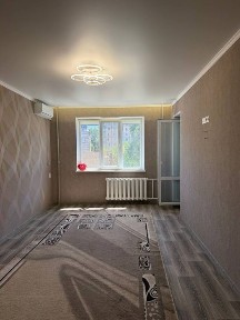 Продаж 1 кімн. 5 Зарічний 42, з новим ремонтом. Середина буд. 6/9