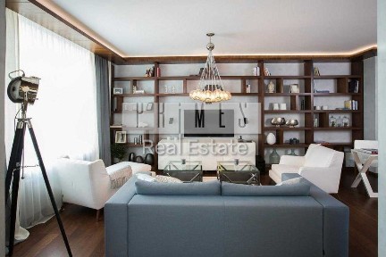 Продаж 3-кімнатної квартири 116 м² ЖК Новопечерські Липки, Печерськ, вул. Андрія Верхогляда
