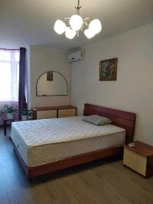 Аренда 2к разд кв ЦЕНТР ЖК Усадьба Разумовского, две кровати и диван