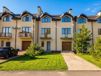Продам будинок 290 м² Козин, КМ Montana Village, 1-ша лінія озера