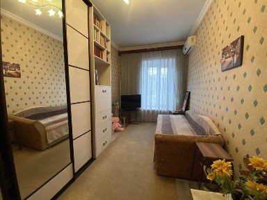 Підходить під ДЕРЖ. ПРОГРАМИ! У продажу 2-кімнатна квартира.