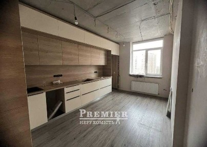 3 кімнатна 90м2 Реал Парк Овідіопольська дорога Балкон