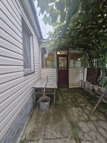 Продається дача, зимовий варіант в 