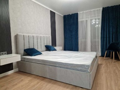 Оренда 2-кімнатної квартири 60 м², Солом'янська вул., 10