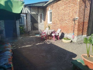 Продам дом на 2 входа в Жихаре 1. Сертификат
