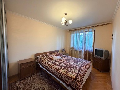 Продаж 2к квартири вулиця Минайська / 50.40м2/ 2 роздільні кімнати/Центральна частина міста