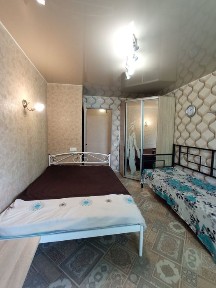 Продам квартиру центр нагорка рядом с ЖК панорама Фурманова больница Мечникова