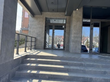Оренда офісного/комерційного приміщення на 1 поверсі у Space Office 29 м2 Рівне
