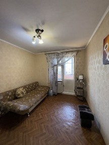 Програми! Трикімнатна квартира поруч з Центром