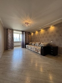 Лучшее предложение двухкомнатной в центре поселка Котовского 68000 уе.