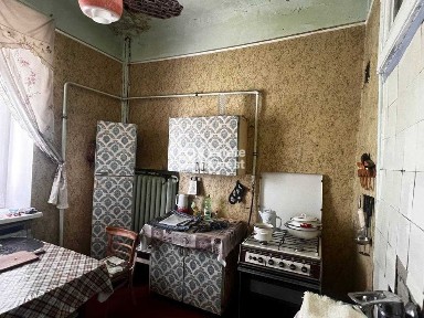 Продам 2 кімн. квартиру по пр. Героїв Харкова, 90