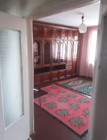 Канів. Здаються кімнати в сухій теплій квартирі. Центр міста.