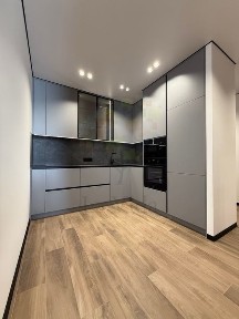 Продаж 3к квартири ЖК Варшавський 3/ 88 м2/Новий Ремонт/