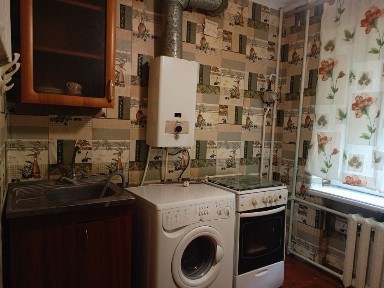 1к поруч з Прикордонною академією