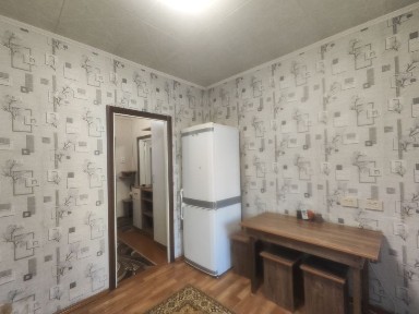 Здам 1 кімнатну квартиру Малікова
