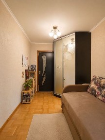 Продам 2 кімнатну квартиру в районі Лукяненка