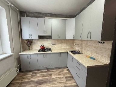 Продаж 1-кімнатної квартири вул. Г. Крут