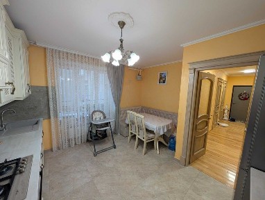 Продається 3-кімн. квартира в ЖК «Квіти Львова» на вул. Стрийська 115е