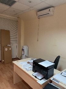 Оренда офісу 22 м², Лариси Руденко вул., 6А