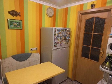 Продається трьохкімнатна квартира