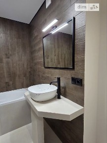 Продаж 3к квартири 65 кв. м на вул. Київська • ID 34476904