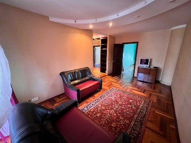 Сдам 3х комн кв 7 эт 9-ти эт дома, ул. Чумаченко, ост. 40 гастроном.