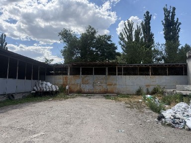 Продам складські приміщення