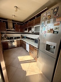 Продам 4х комн. квартиру, левый берег 4 мкрн. А