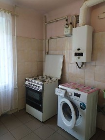 Здам 1 кім ФОРМАРКЕТ, вул Небесної Сотні