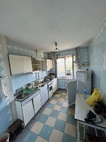 Срочно можно по гос программы продам 3 ком кв 66 м Ильфа и Петрова.